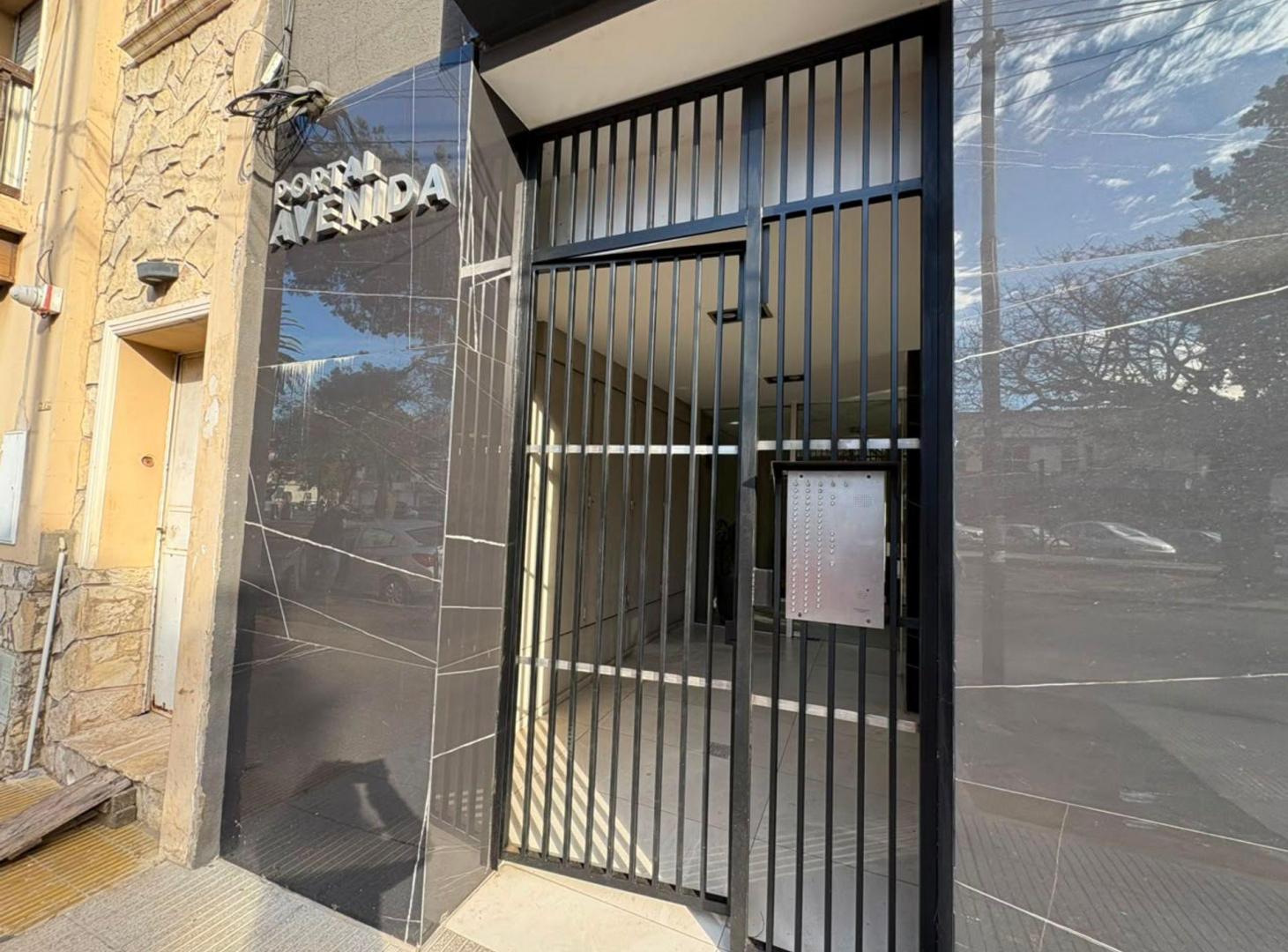 Foto de ALQUILER DPTO 1 DORMITORIO EN AV. FREYRE, CAM., imagen 4