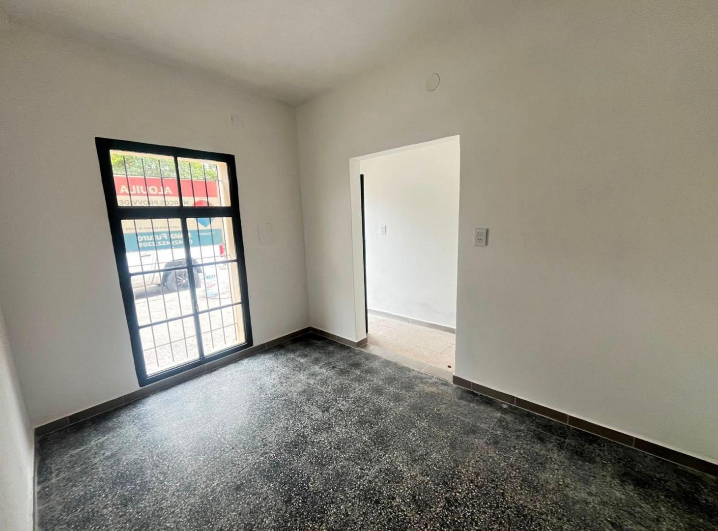 Foto de DEPARTAMENTO EN PLANTA BAJA EN ALQUILER, imagen 1