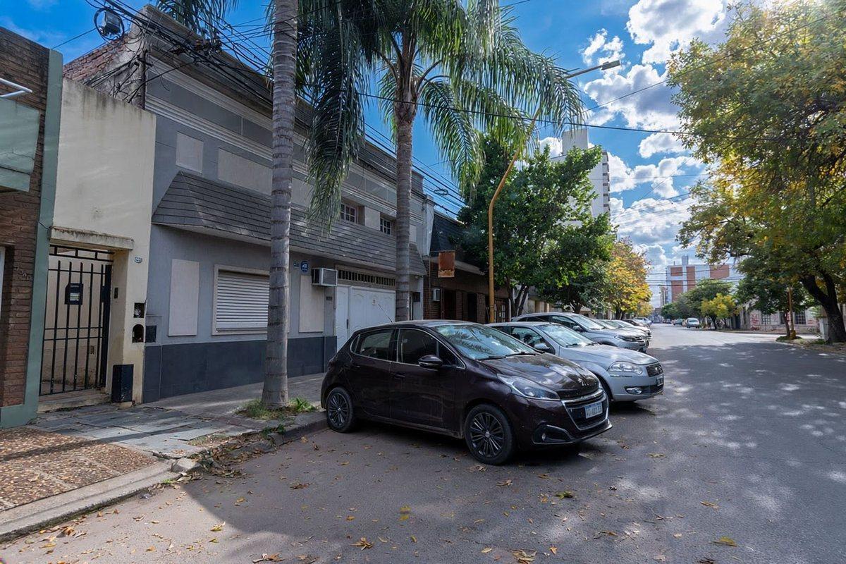 Foto de Se vende casa interna en Barrio Constituyentes!, imagen 1