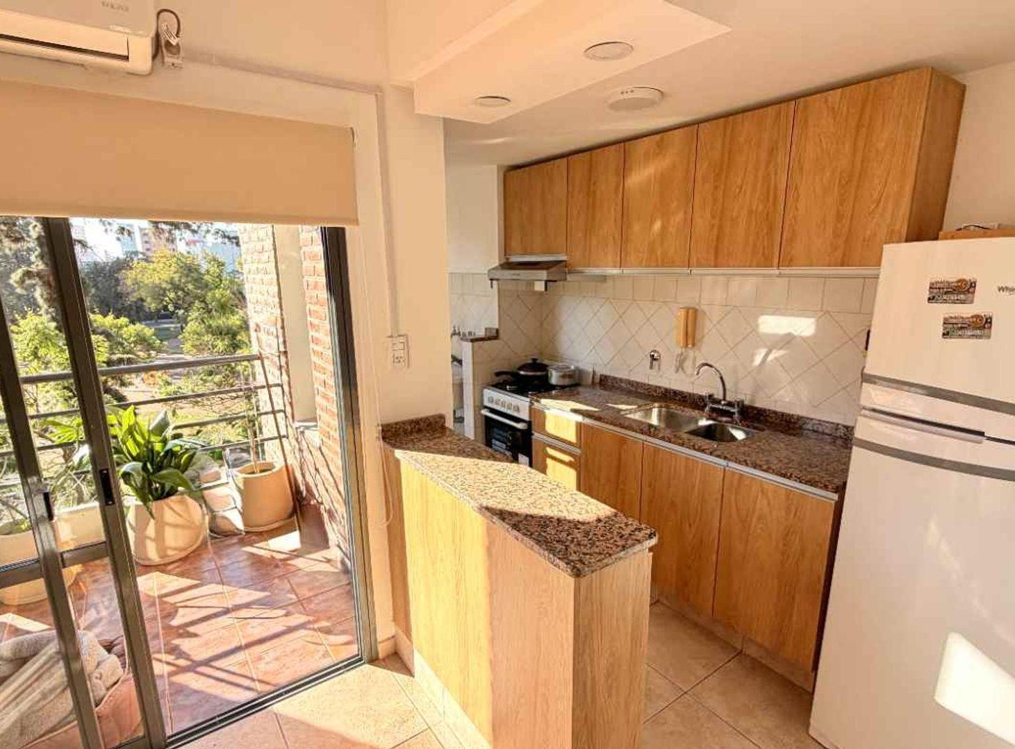 Foto de VENTA DPTO 1 DORMITORIO FRENTE A CONSTITUYENTES, imagen 1