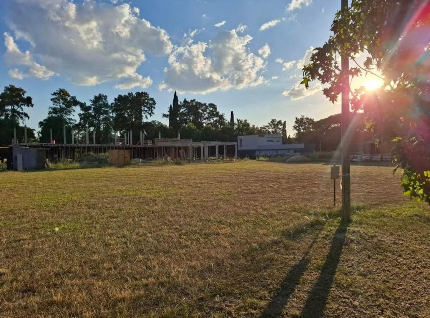 Foto de Venta Lote Excelente Ubicación Country Los Molinos, imagen 3