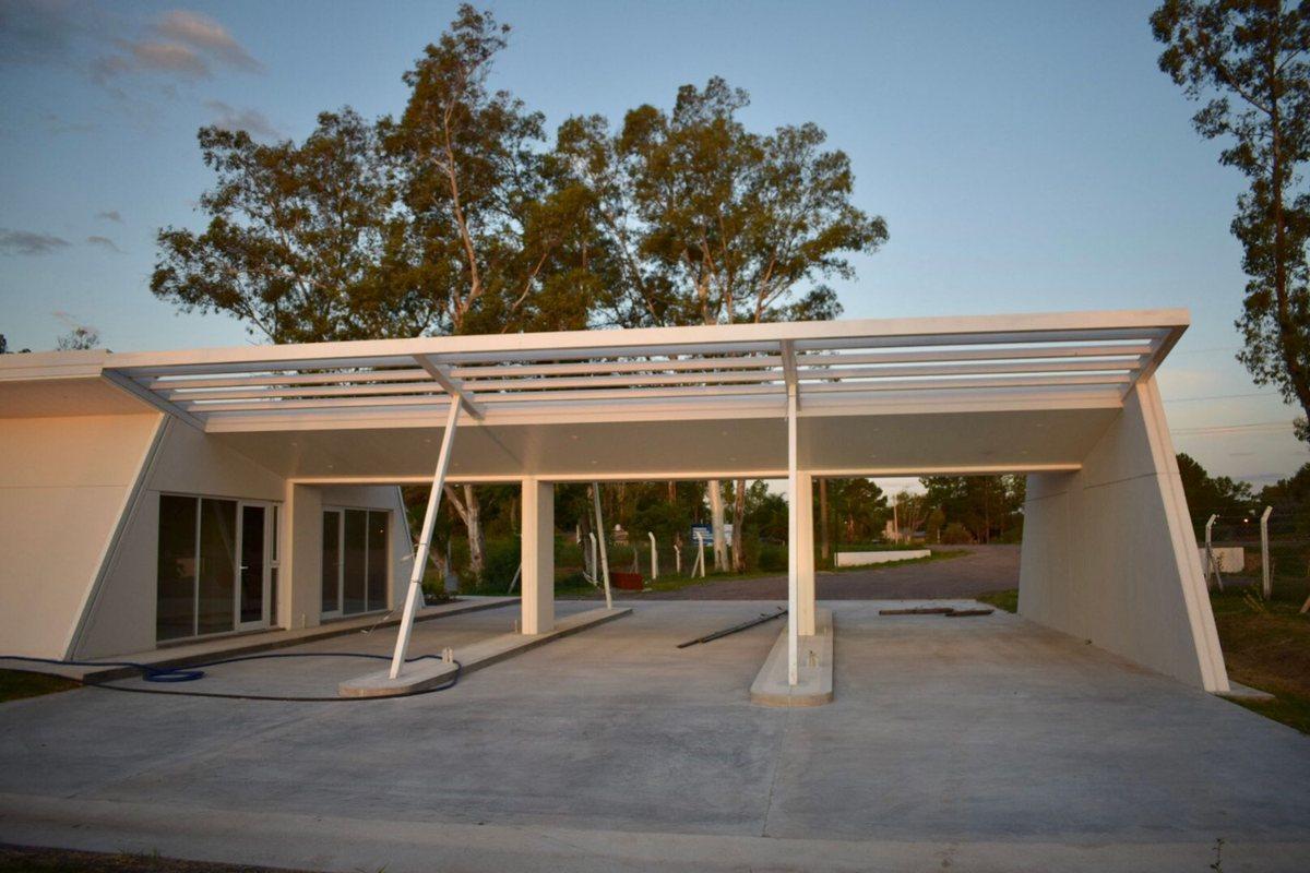 Foto de CASA DE 2 DORMITORIOS A ESTRENAR EN QUILOAZAS, imagen 1