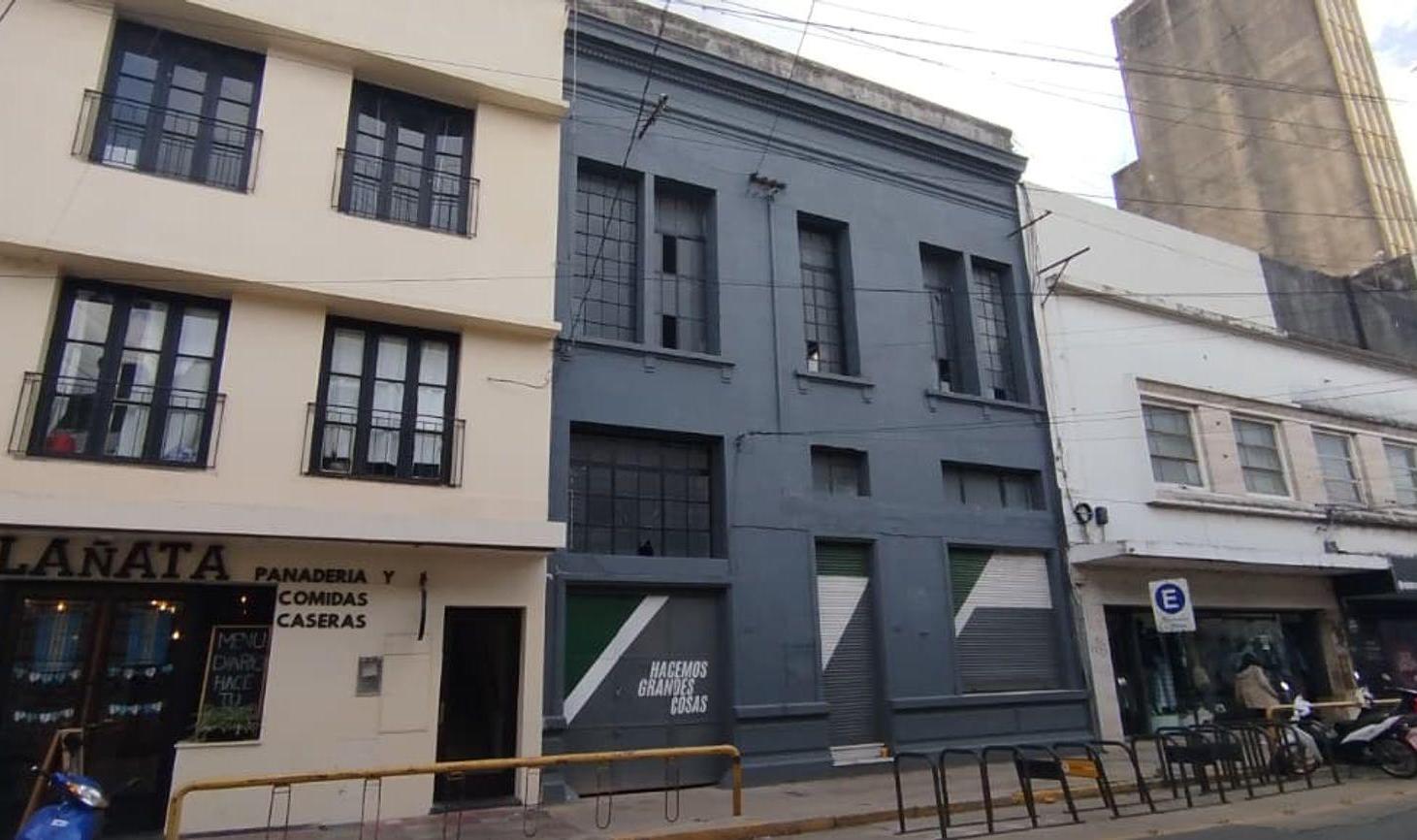 Foto de REMAX ALQUILA GRAN LOCAL COMERCIAL, imagen 2