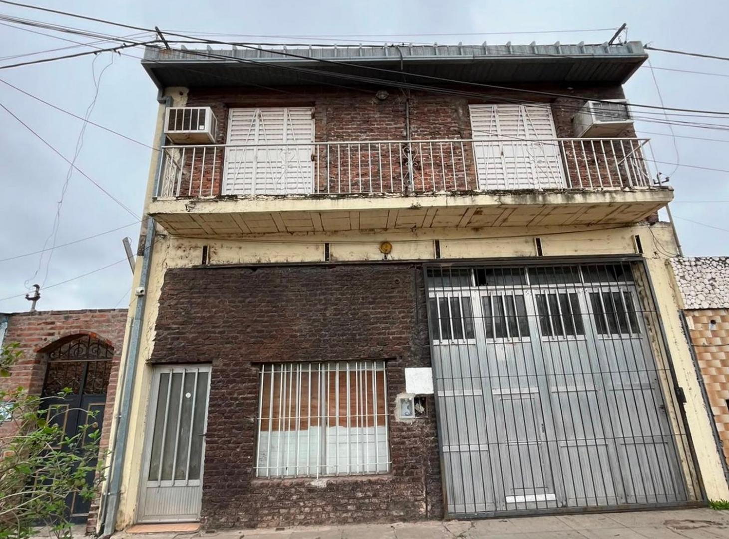 Foto de Casa sobre Av. presidente Perón, imagen 1