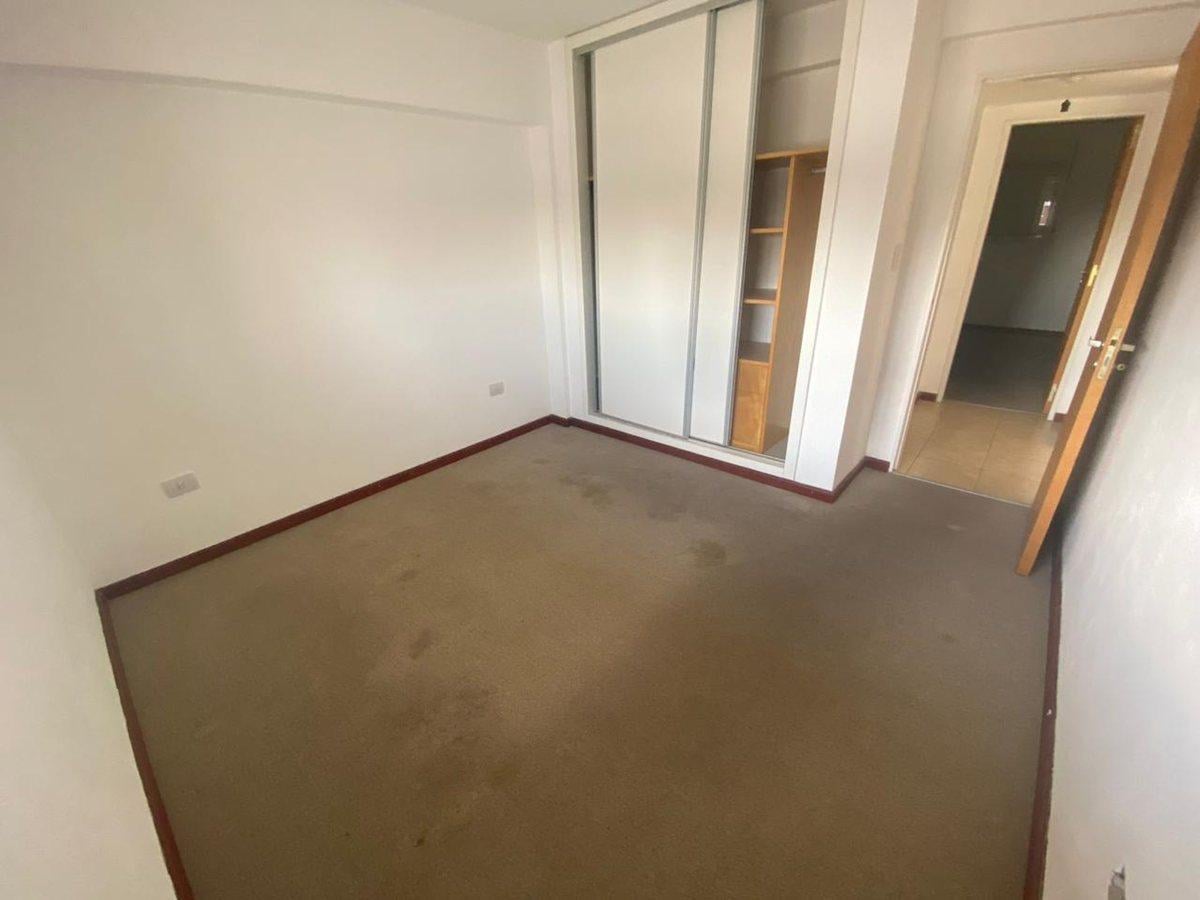 Foto de ALQUILER DPTO 2 DORM Y COCHERA PLENO CENTRO/SUR, imagen 4