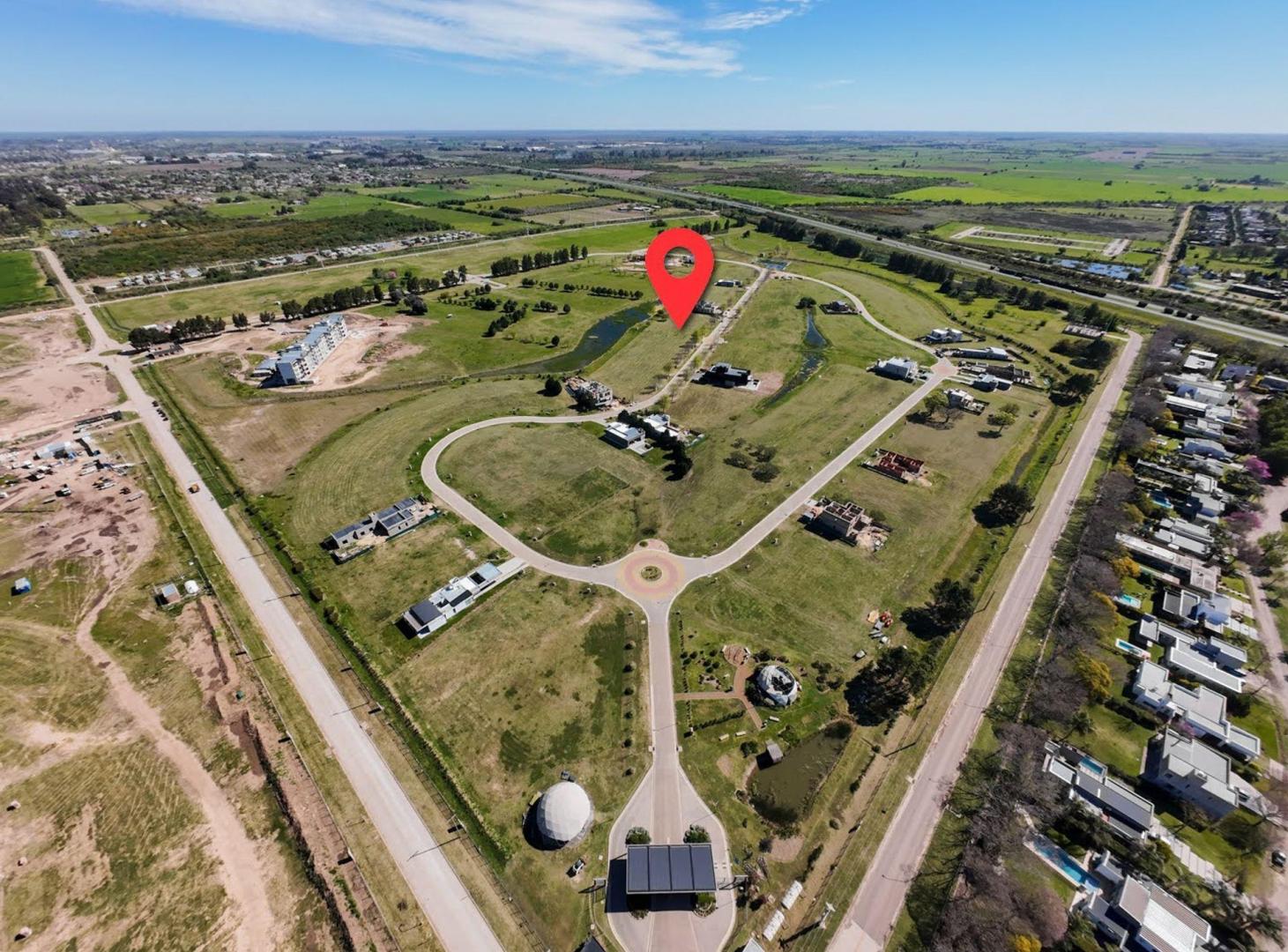 Foto de Lote a la laguna en country Santomas Cielo, imagen 2