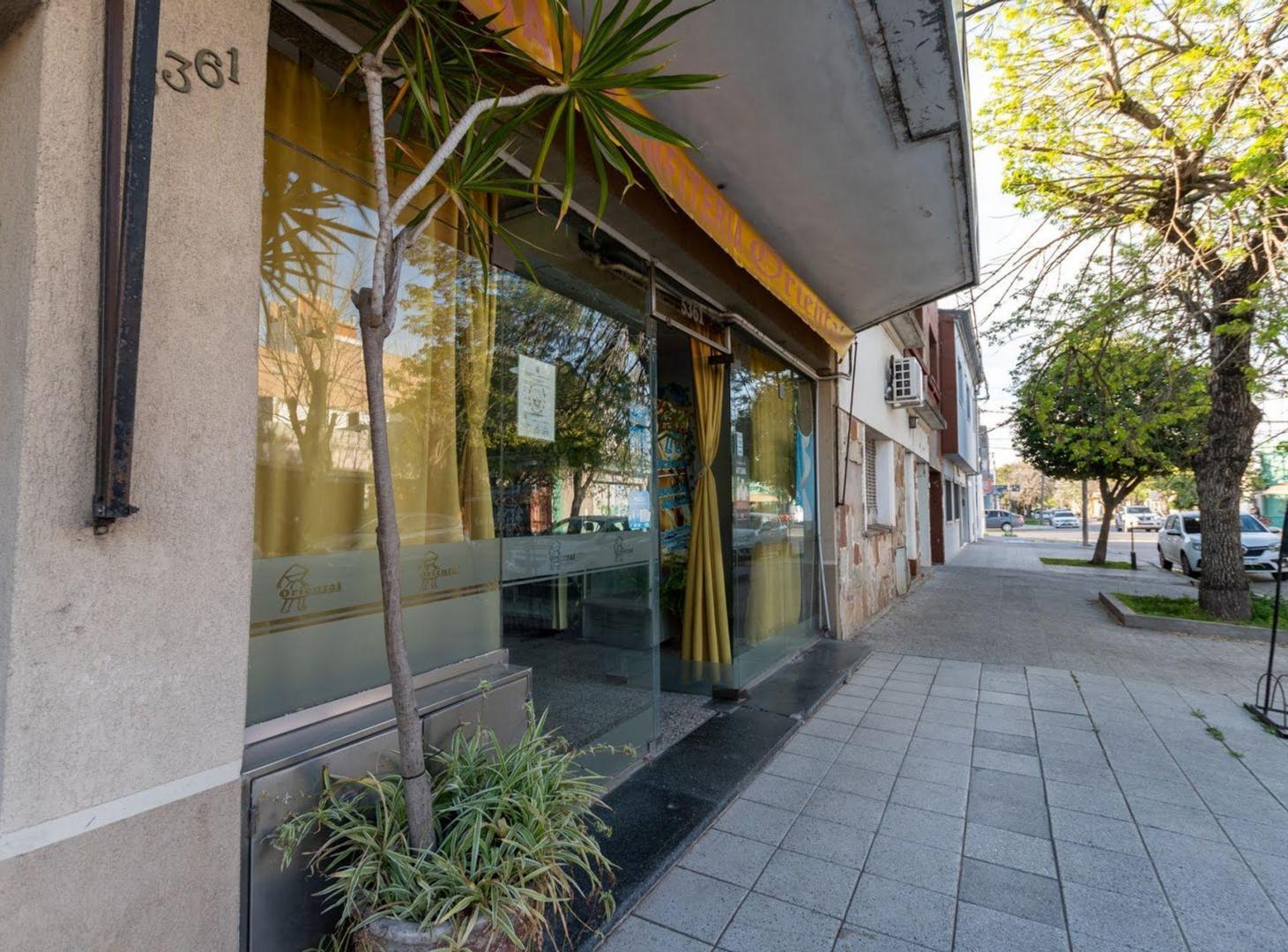 Foto de VENTA LOCAL COMERCIAL + DEPARTAMENTO, imagen 5
