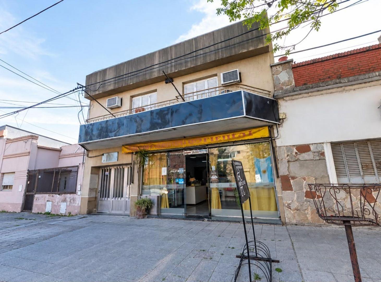 Foto de VENTA LOCAL COMERCIAL + DEPARTAMENTO, imagen 1