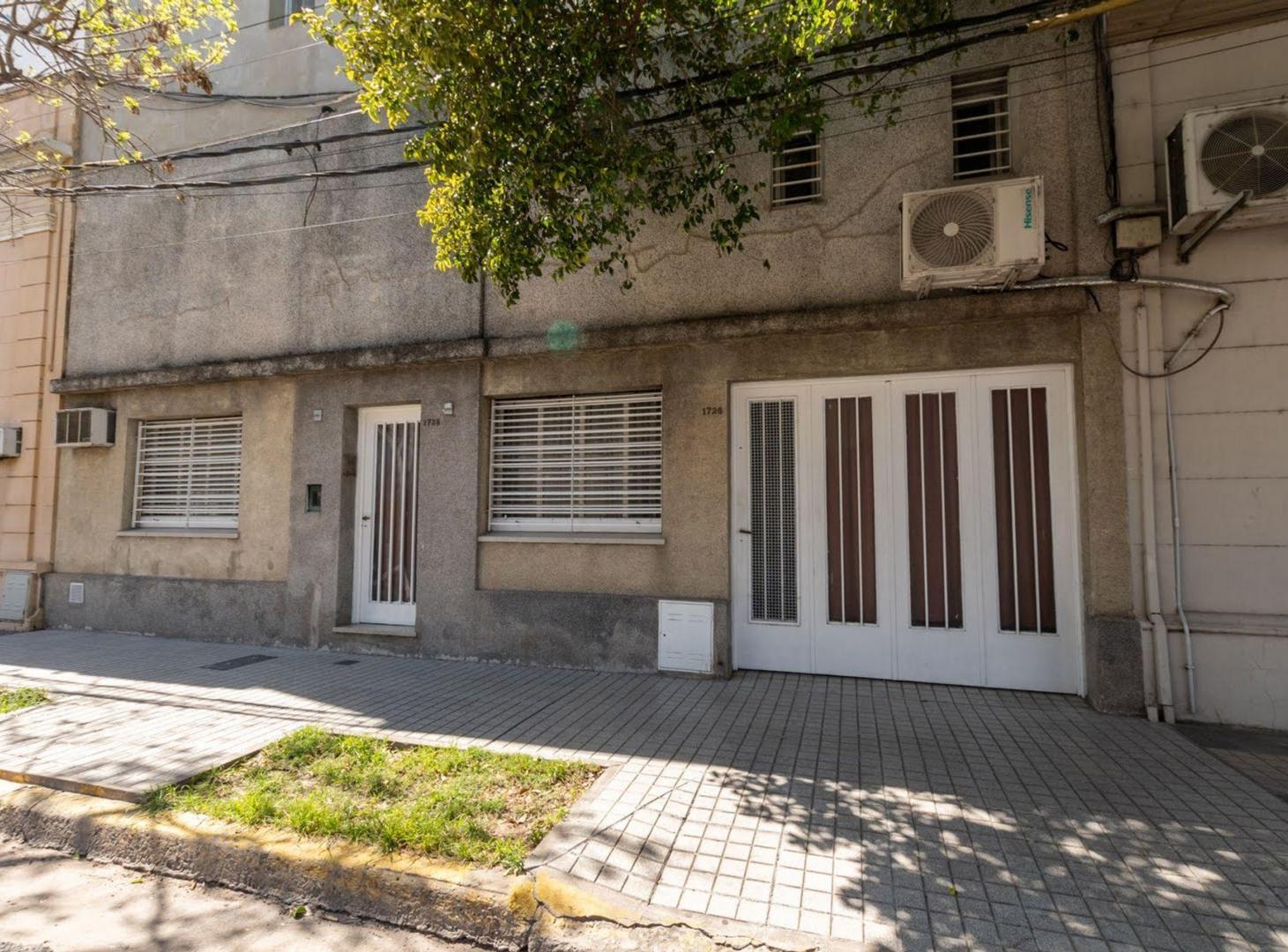 Foto de REMAX VENDE CASA APTA CREDITO BANCO NACION, imagen 1