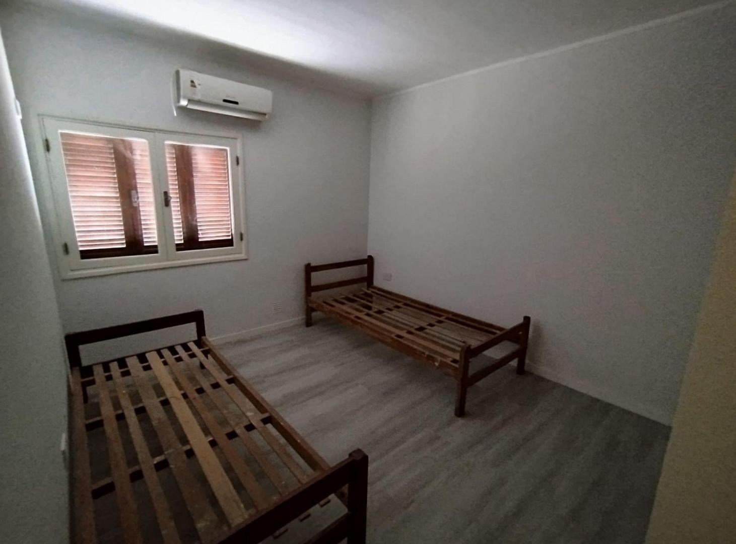Foto de Alquiler Departamento de 3 dorm y dos baños. A/C, imagen 1