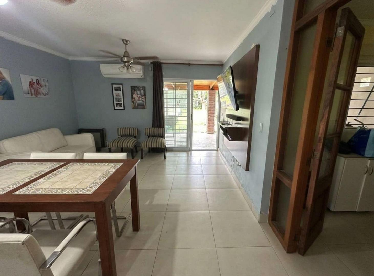 Foto de VENTA CASA 4 DORMITORIOS SAUCE VIEJO, imagen 4