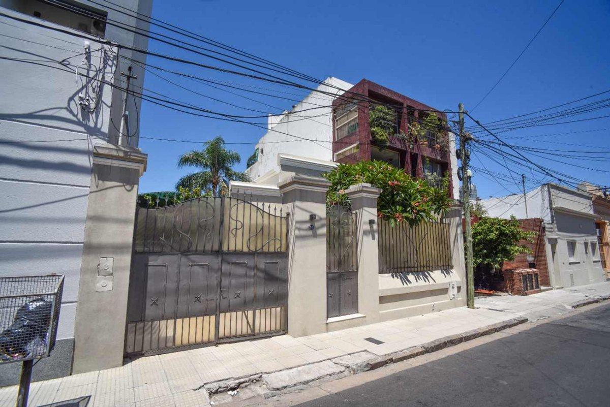 Foto de Venta casa 2 dormitorios en barrio sur, imagen 2