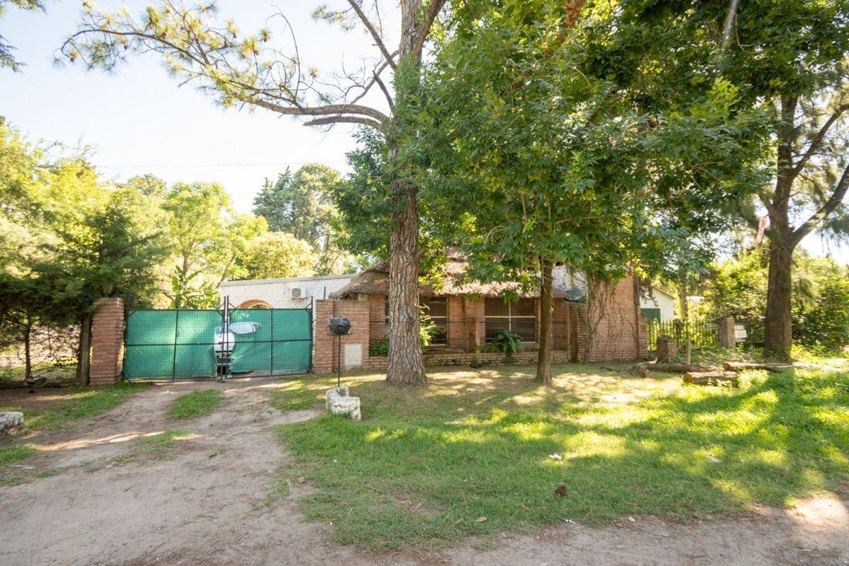 Foto de Casa en Venta Frente al Balneario Don Roque Sauce, imagen 1