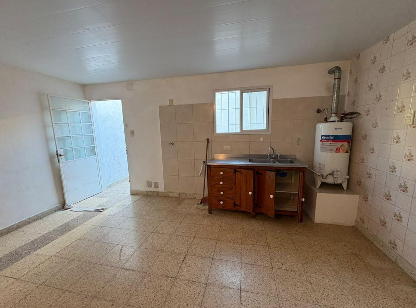 Foto de DEPTO PH INTERNO DUPLEX A METROS DE GUEMES, imagen 2