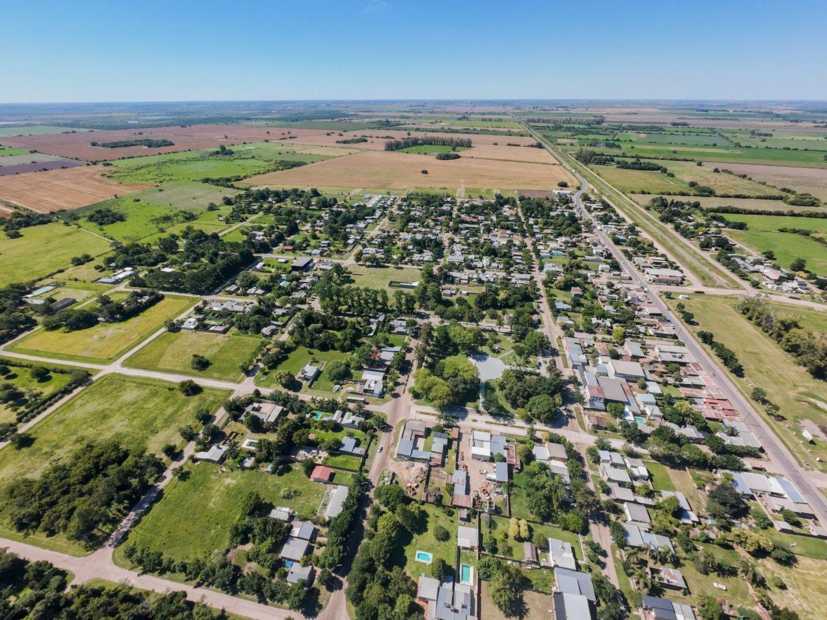 Foto de Lote con cuotas y toma de auto en Candioti, imagen 4