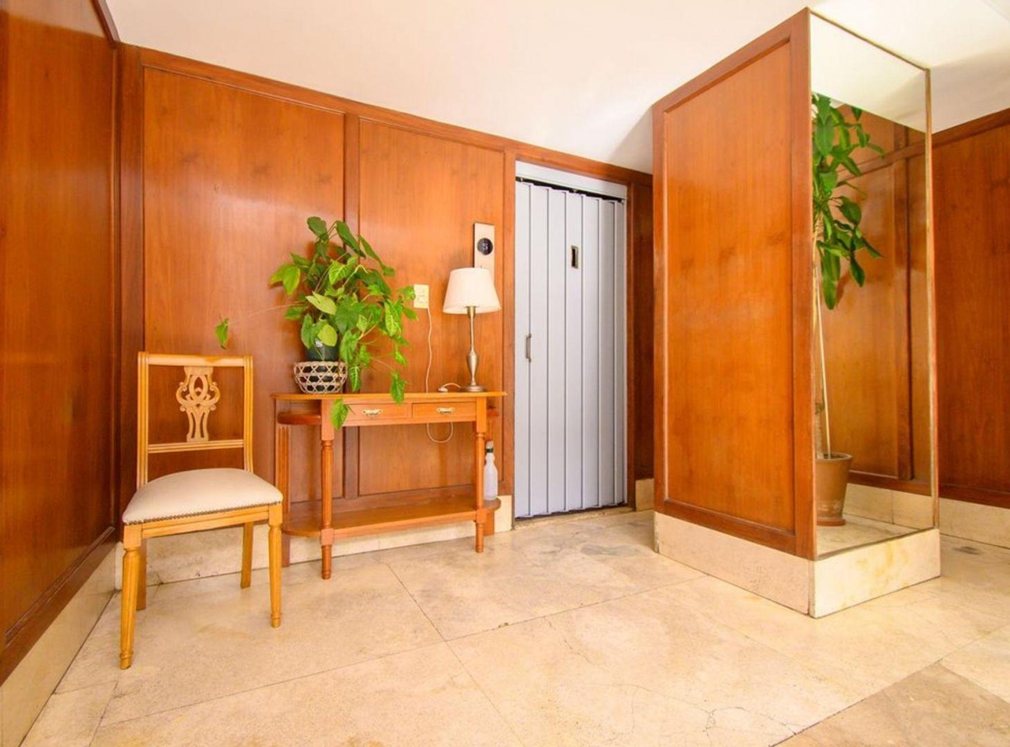 Foto de Venta Departamento 2 Dormitorios con Cochera, imagen 5