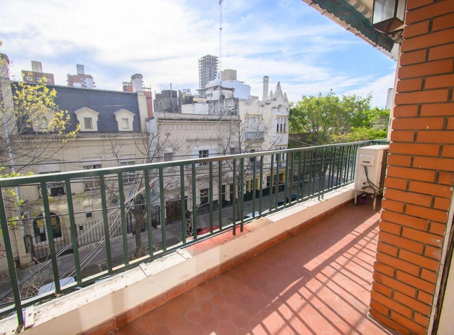 Foto de Venta Departamento 2 Dormitorios con Cochera, imagen 2