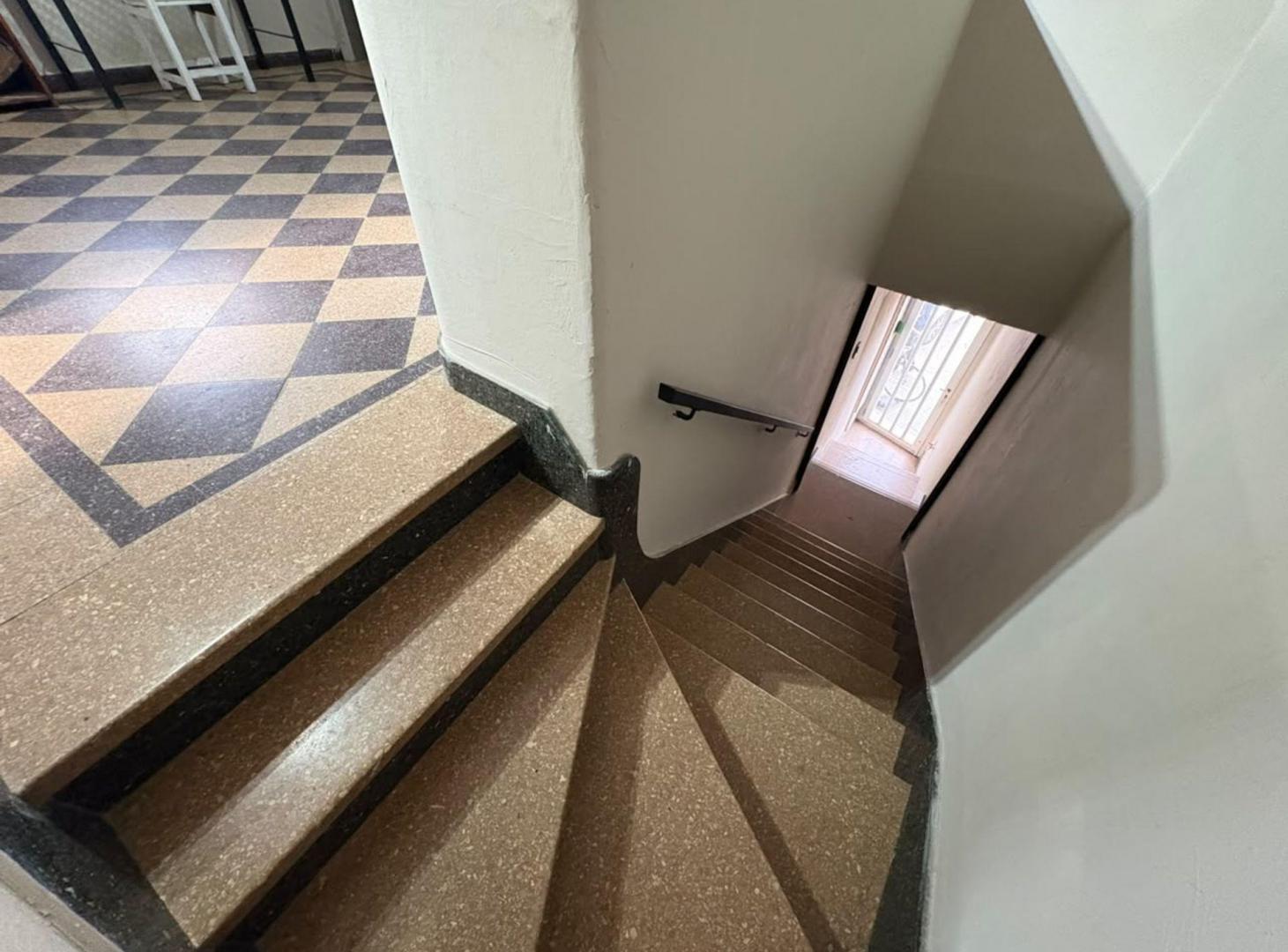 Foto de SE ALQUILA P.A, FIN: OFICINA, DEPOSITO, ESTUDIO., imagen 3