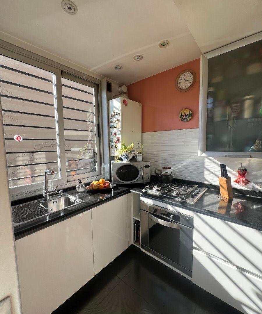 Foto de Cap. Gral Ramon Freire 3600 Excelente Duplex APTO PROFESIONAL/COCHERA, imagen 3