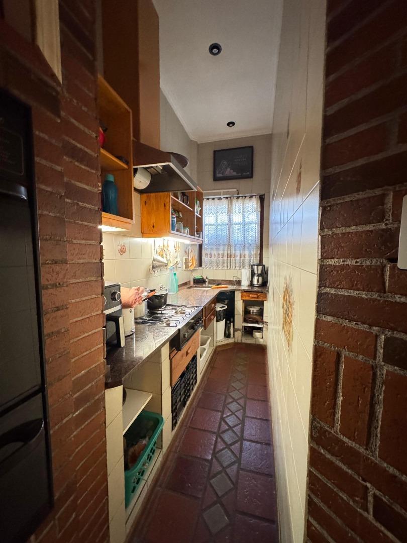 Foto de casa en esquina - dividida - 2 terrazas, imagen 4