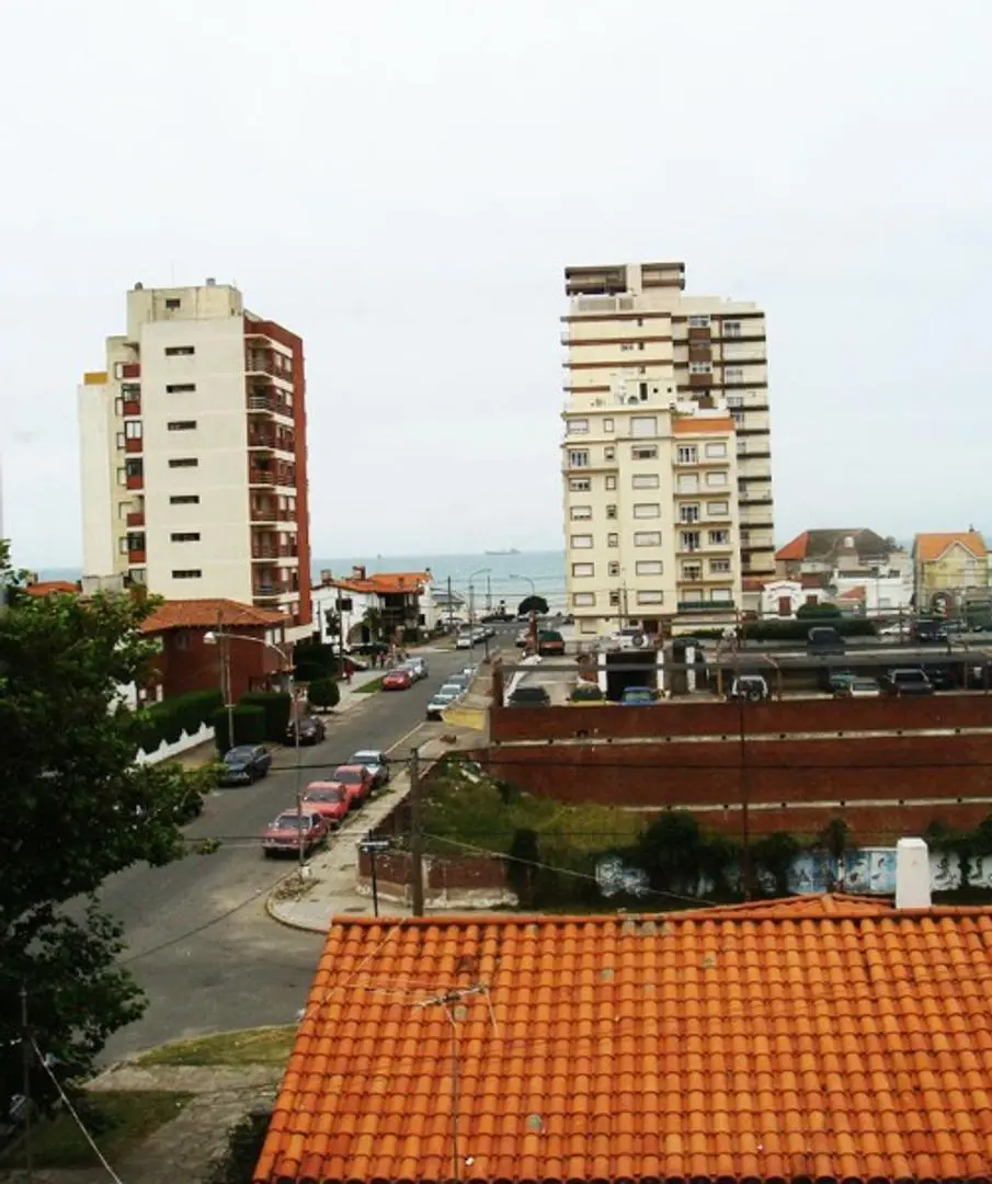 Departamento en Venta 3 AMBIENTES - DEP. SERVICIO - COCHERA 2