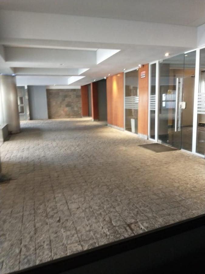 Foto de COCHERA FIJA Y CUBIERTA EN VILLA DEL PARQUE, imagen 2