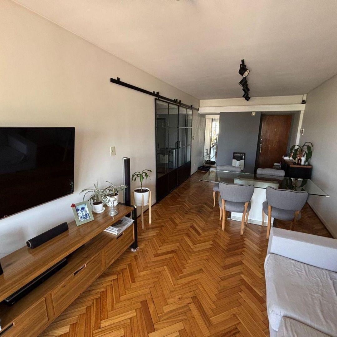 Departamento en 3 Ambientes en Villa Devoto con cochera