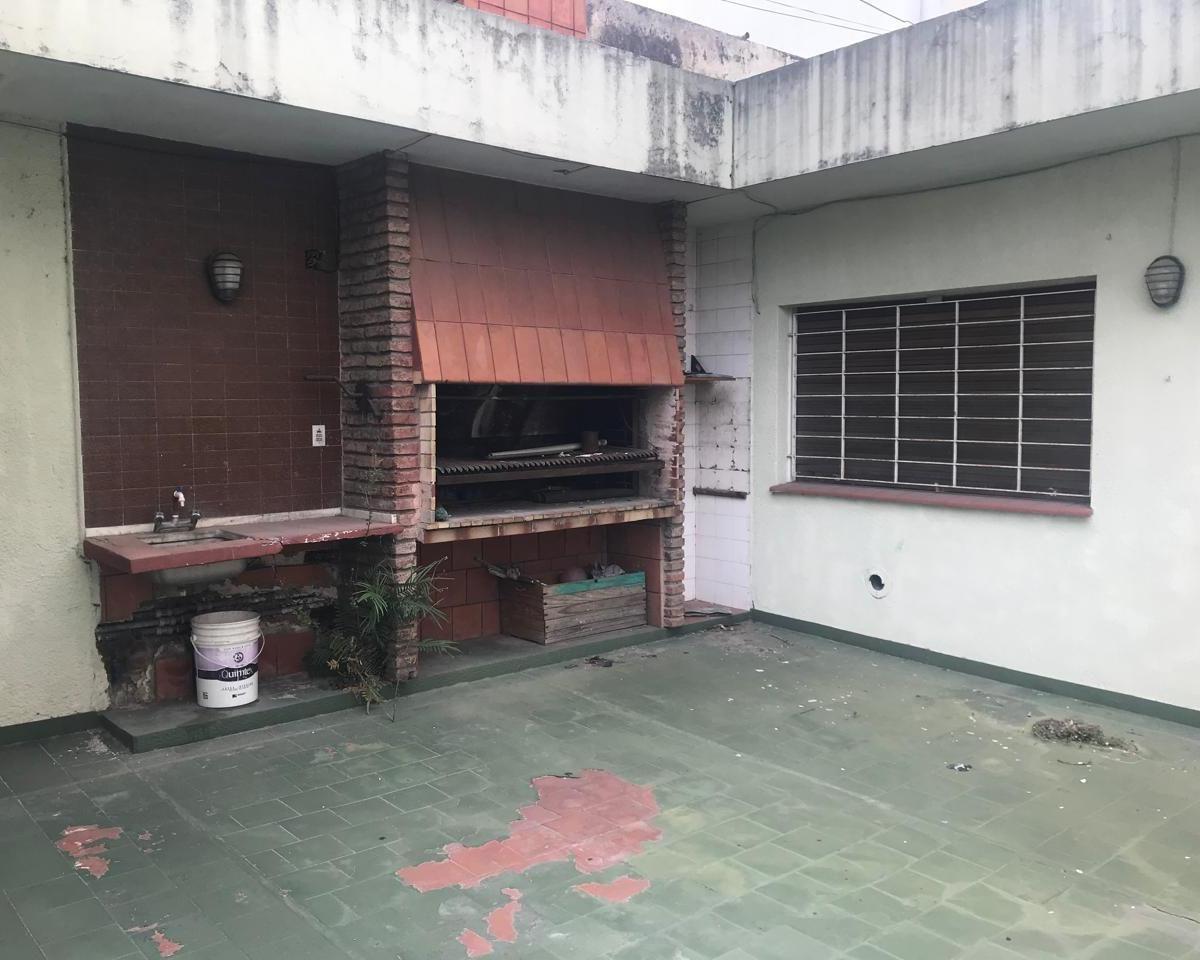LOTE 8,66 X 29,61 EN VILLA DEL PARQUE