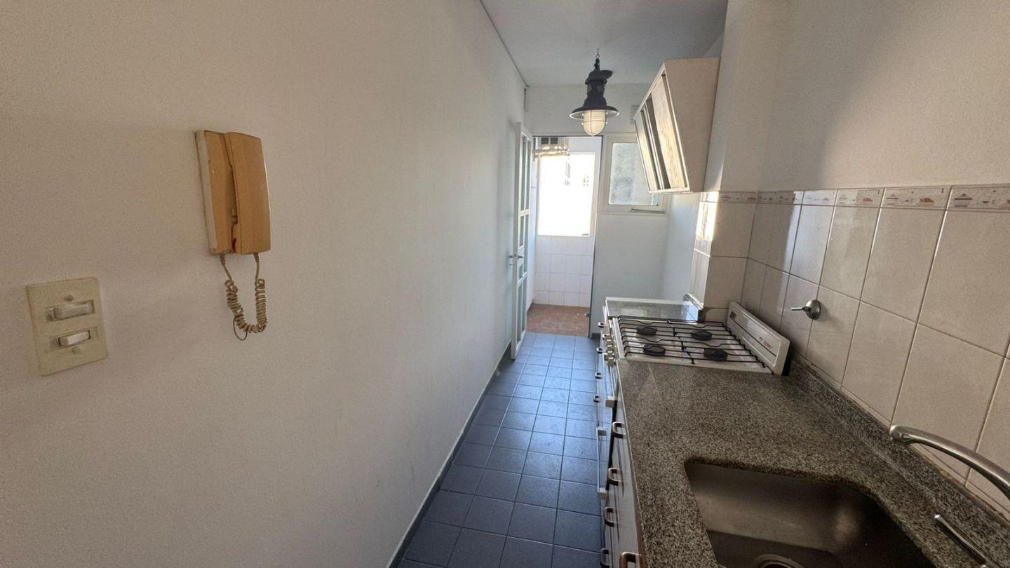 Foto de DEPARTAMENTO 2 AMBIENTES EN VILLA DEL PARQUE, imagen 4