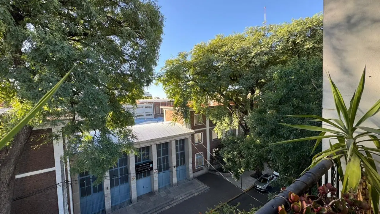 DEPARTAMENTO 3 AMBIENTES EN VILLA DEVOTO 4