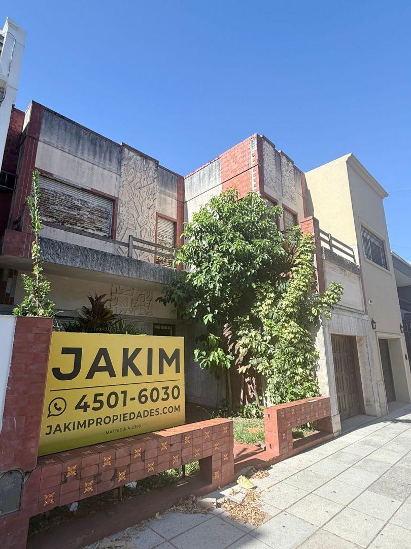 CASA 5 AMBIENTES EN VILLA DEVOTO RESIDENCIAL
