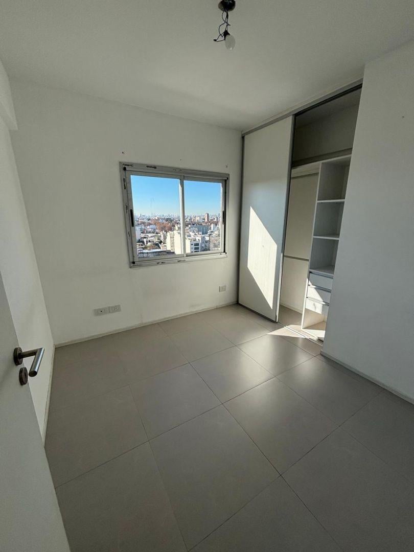 Foto de SEMIPISO 3 AMBIENTES EN MONTE CASTRO, imagen 4