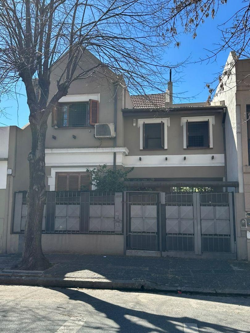 Foto de CASA 5 AMBIENTES EN VILLA PUEYRREDON, imagen 2