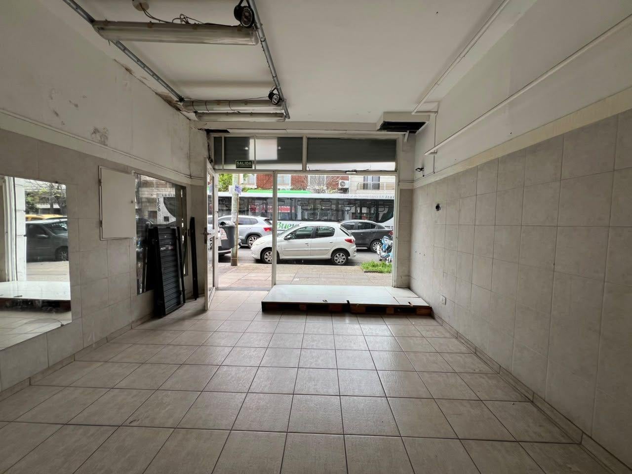 Foto de LOCAL COMERCIAL EN VILLA DEVOTO, imagen 4