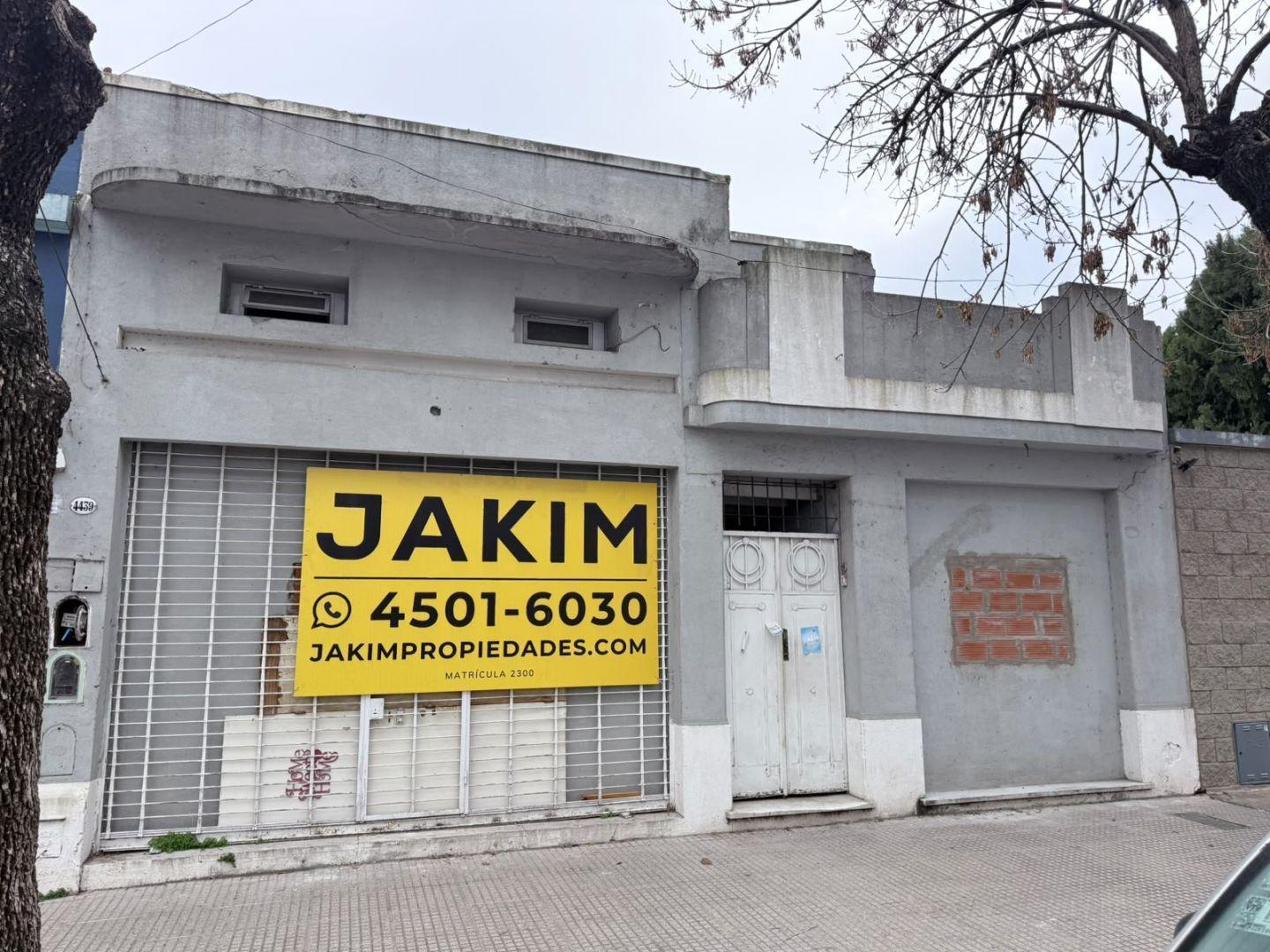 Foto de LOTE DE 8,66 X 34,64 EN MONTE CASTRO, imagen 1