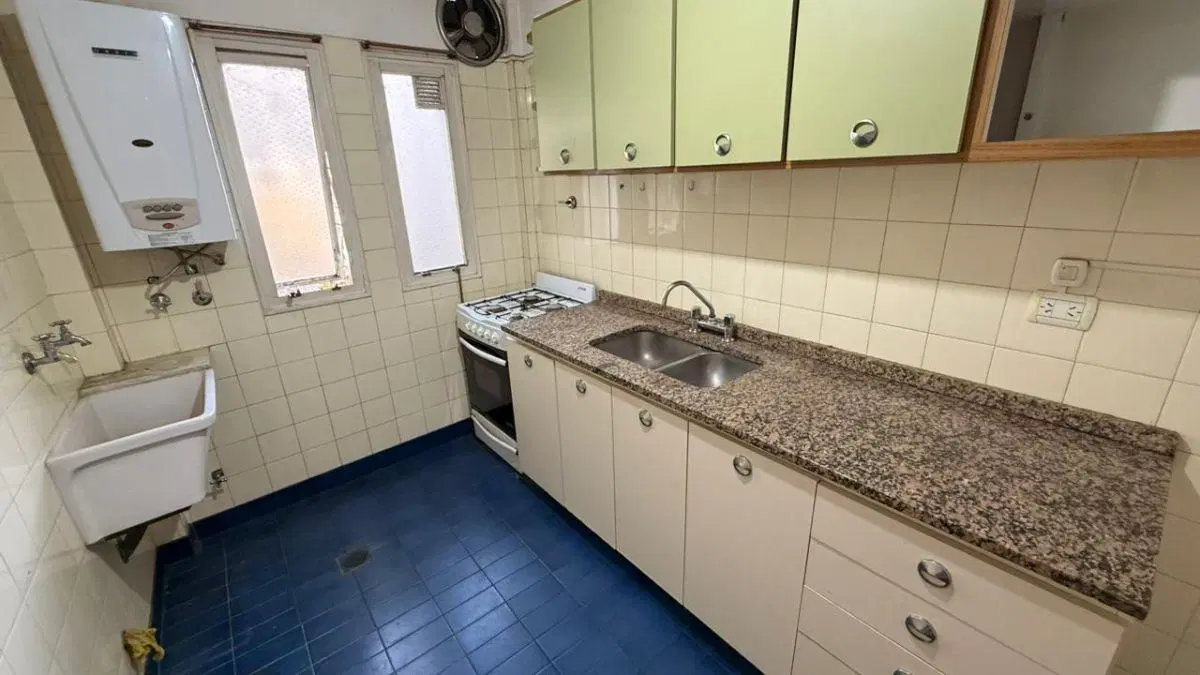 CERVI VENDE | 3 Ambientes con balcón y pisos de parquet en Palermo Hollywood, Próximo a subte 5