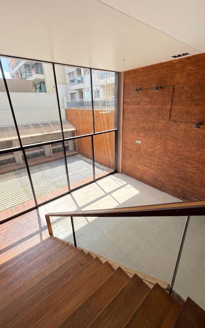 Foto de Cervi Alquila | 450 M² Lote prop Con Doble Altura, Av. Del Libertador ·, imagen 5