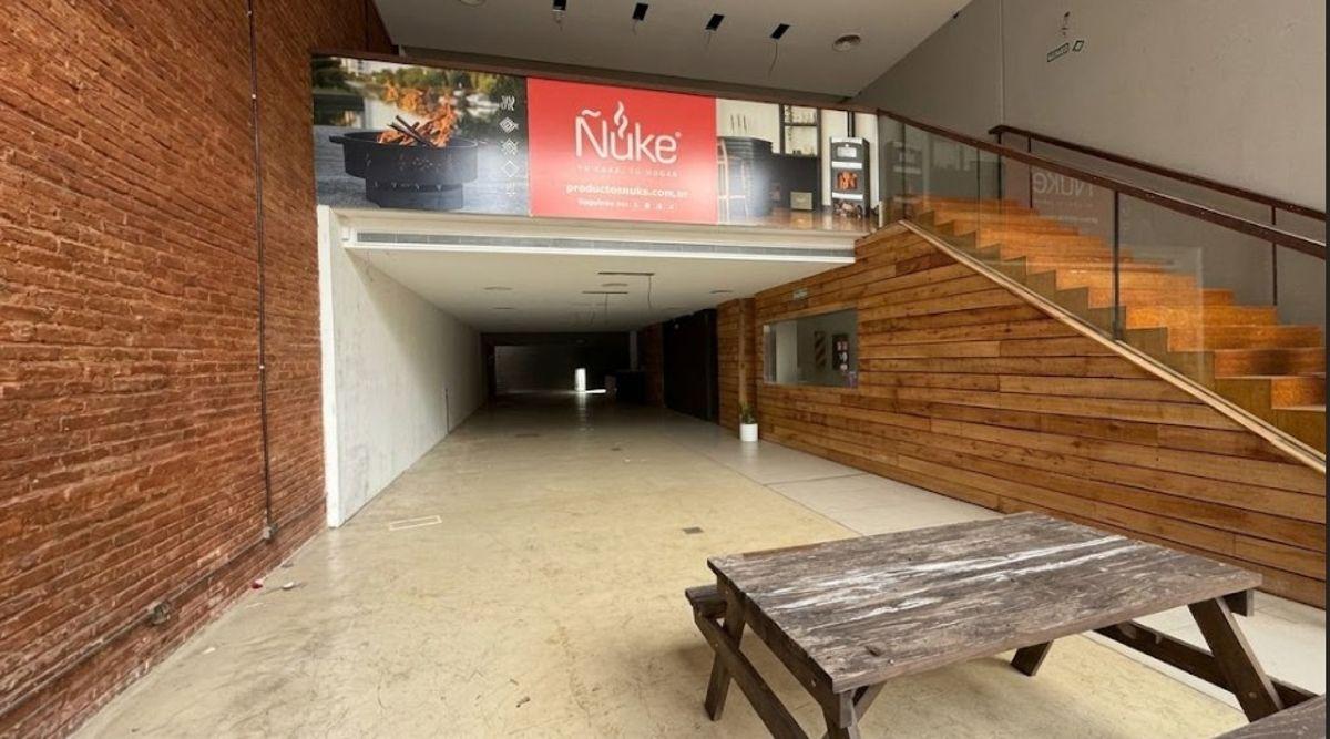 Foto de Cervi Alquila | 450 M² Lote prop Con Doble Altura, Av. Del Libertador ·, imagen 4