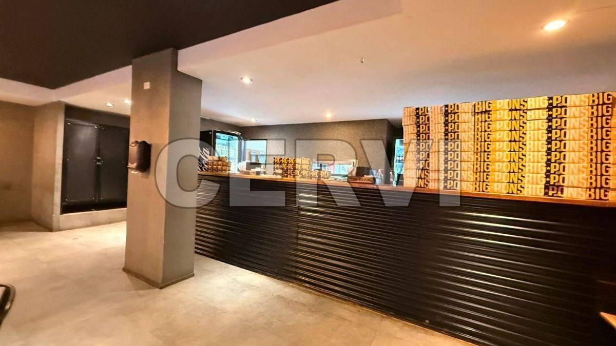 Foto de Local Gastronómico 333m² con Renta Activa, Ante Esquina - Blanco, imagen 2