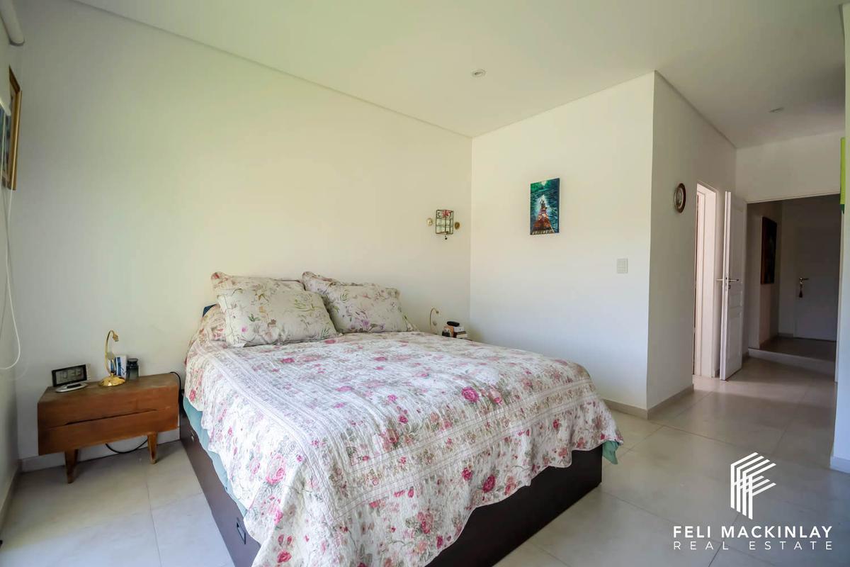 Foto de Casa de una planta con pileta en San Eduardo Pilar del Este, imagen 4
