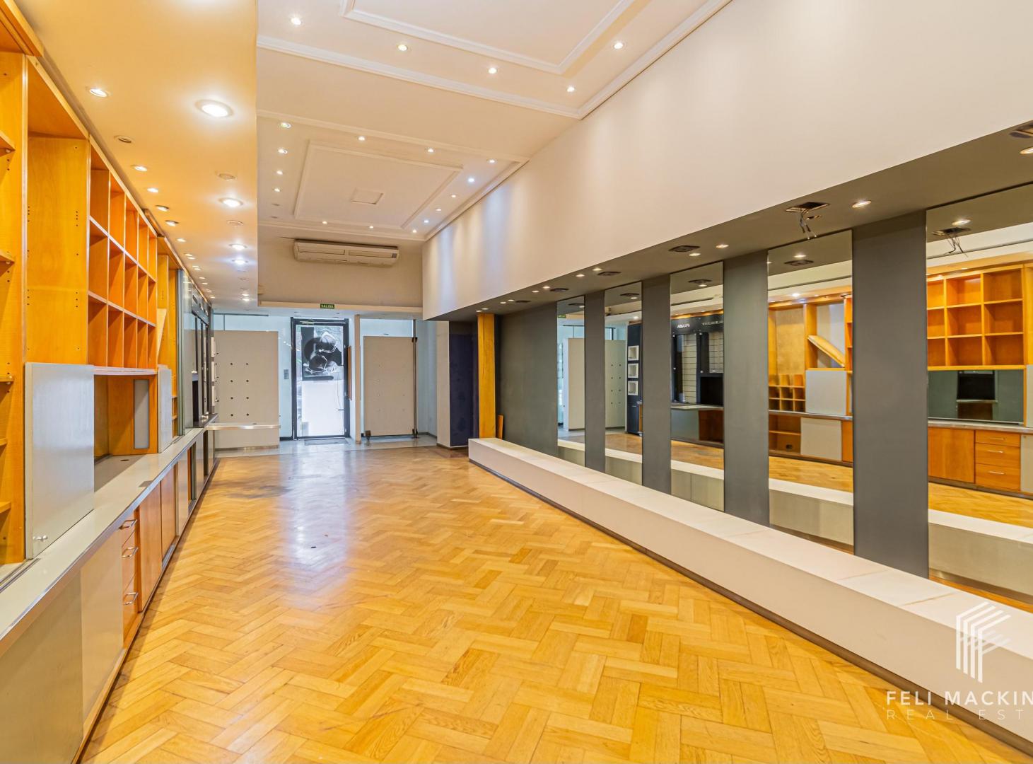 Venta Local Comercial en Av. Santa Fe al 1400 - Recoleta, CABA