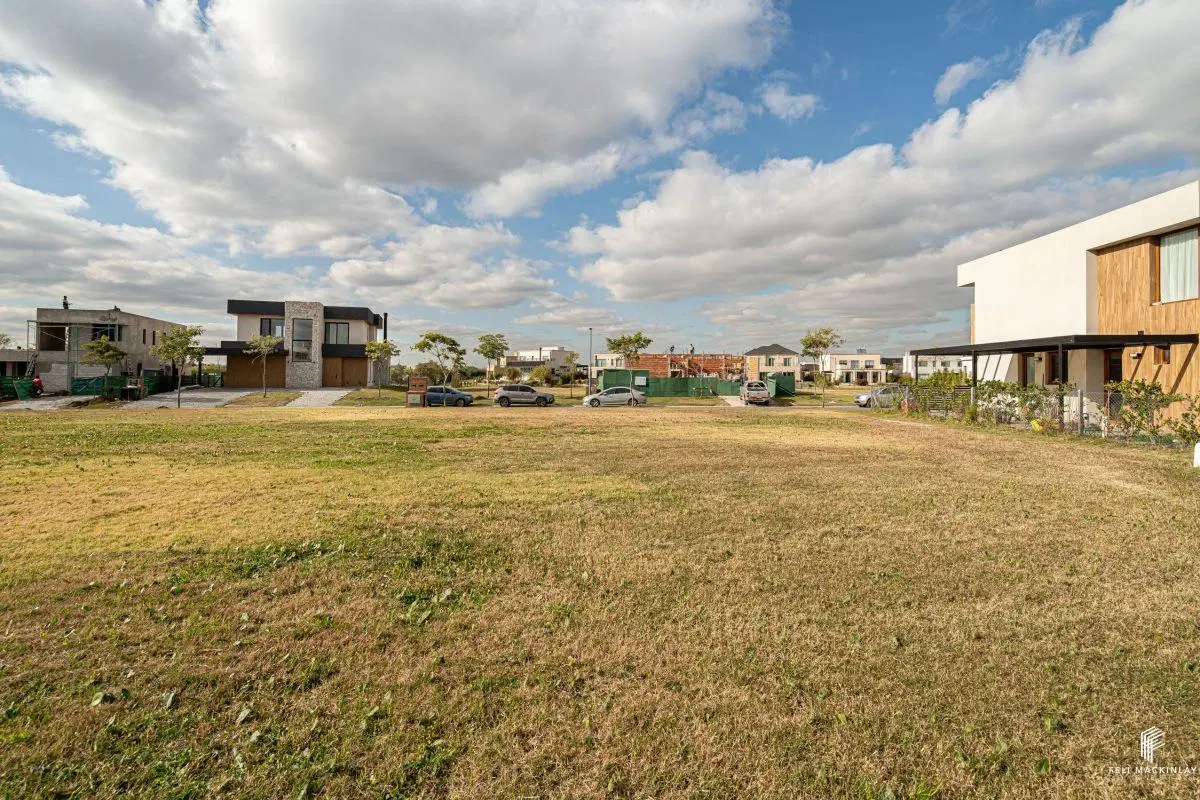 Lote en venta en Puertos | Barrio Riberas | 612 m² 3