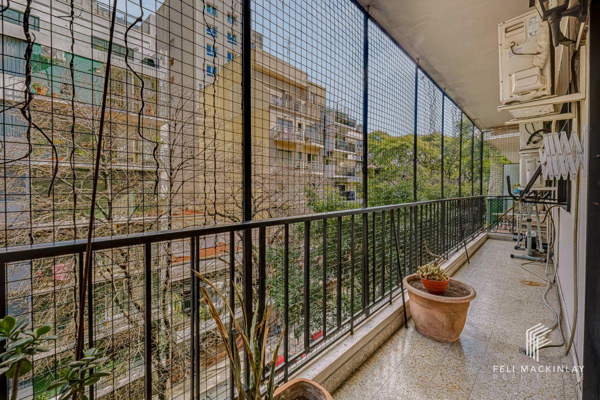 Foto de DEPARTAMENTO 4 AMBIENTES CON DEPENDENCIA Y BALCÓN – BELGRANO, imagen 2