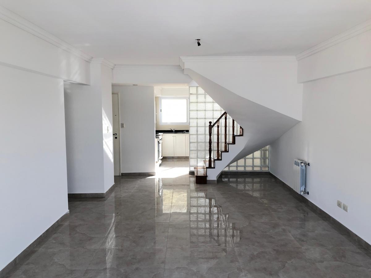 Único Penthouse 4 Amb, Solo Para Exigentes, con Cochera y Baulera. con Renta 5