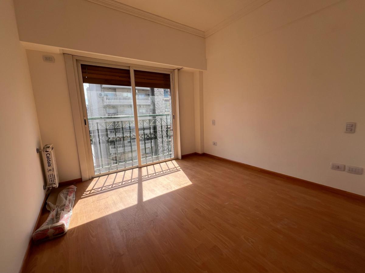 Foto de Piso exclusivo de 3 amb, en Lanúsita. 8vo piso. Tejedor 100, imagen 4