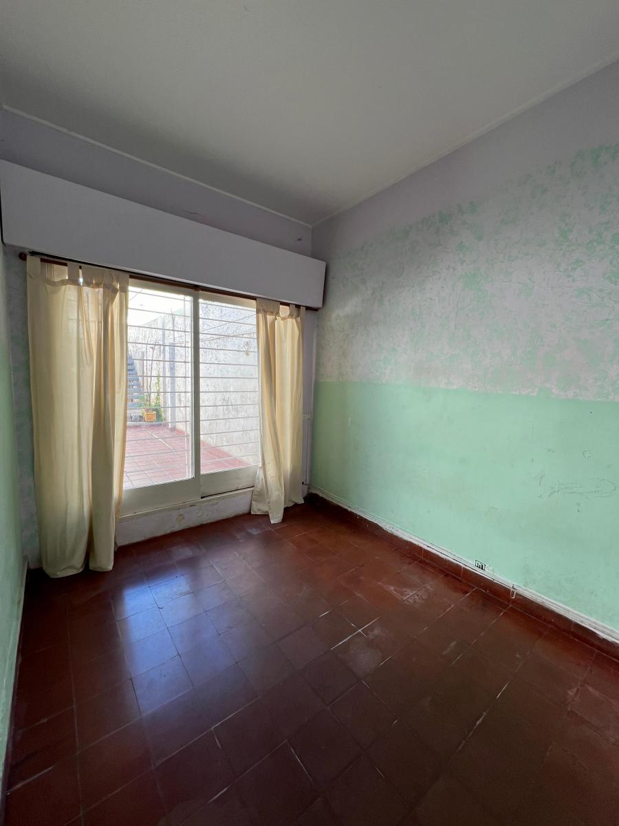 Excelente Casa en Venta 5 Amb, con Patio, Acceso a Puente Olimpico. con Renta 3