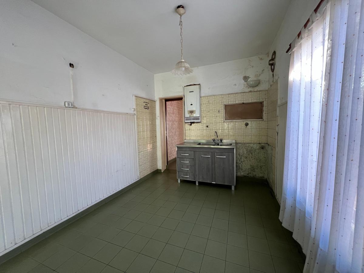 Excelente Casa en Venta 5 Amb, con Patio, Acceso a Puente Olimpico. con Renta 4