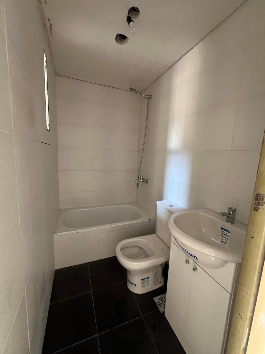 Foto de Alquiler,departamento 1º/ 2º piso FTE. 2 AMB,, imagen 5