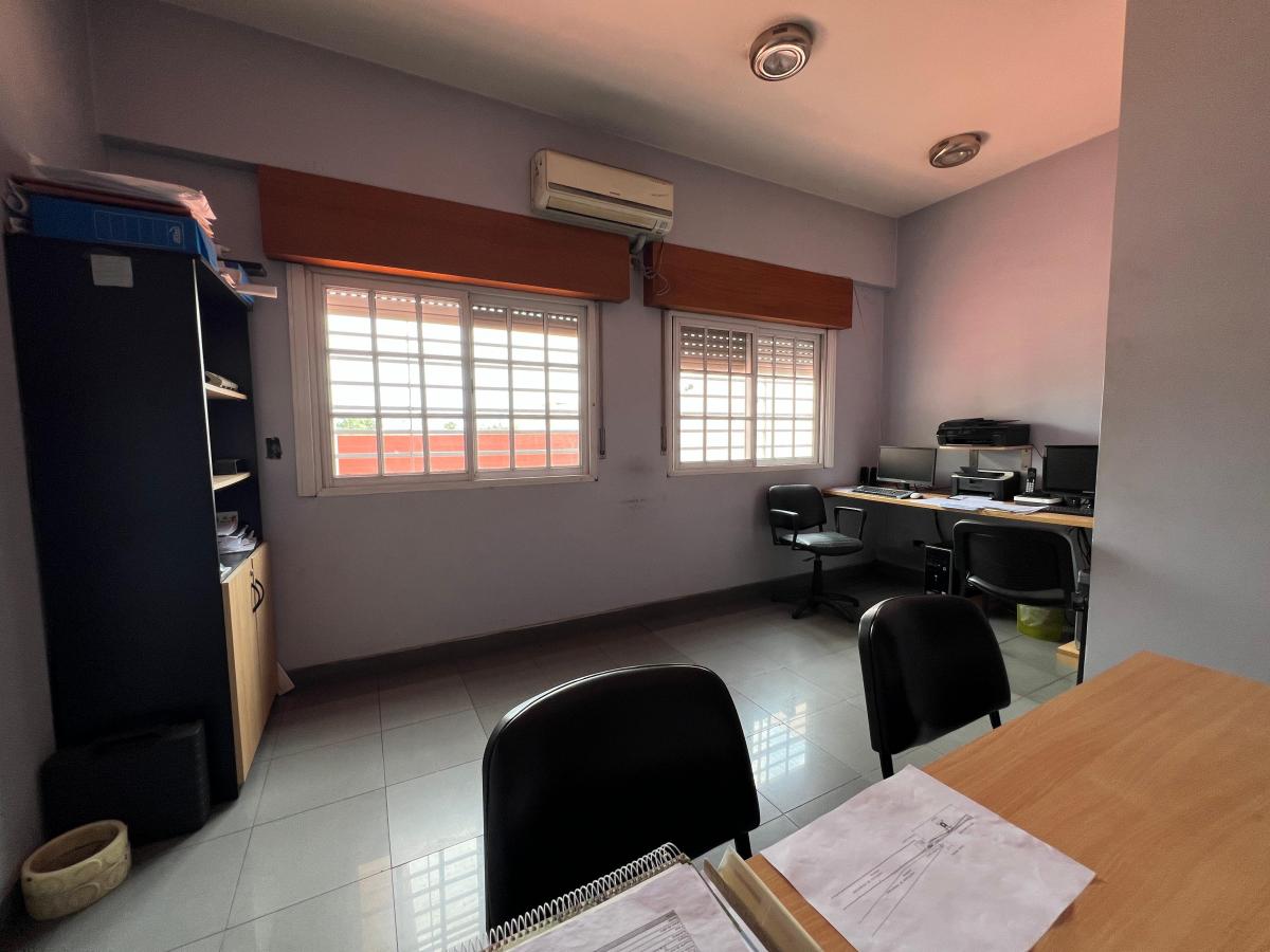Venta, Taller Industrial 8,66 X 44, Ofics/vestuarios/comedor/terraza y Parrilla 5
