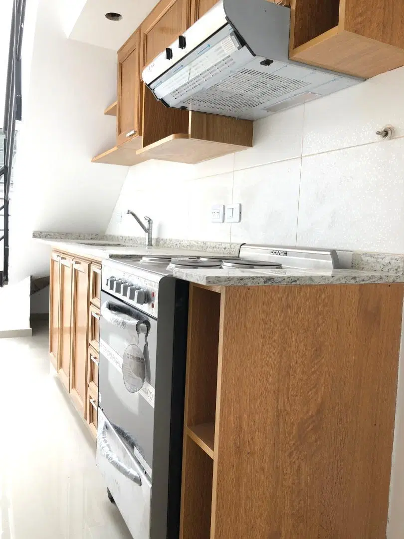 Alquiler, 3 Amb Tipo Duplex, 2 Baños, Interno. Opc Cochera 1